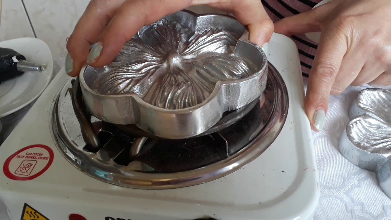 Como fazer forminhas para doces finos , camélia