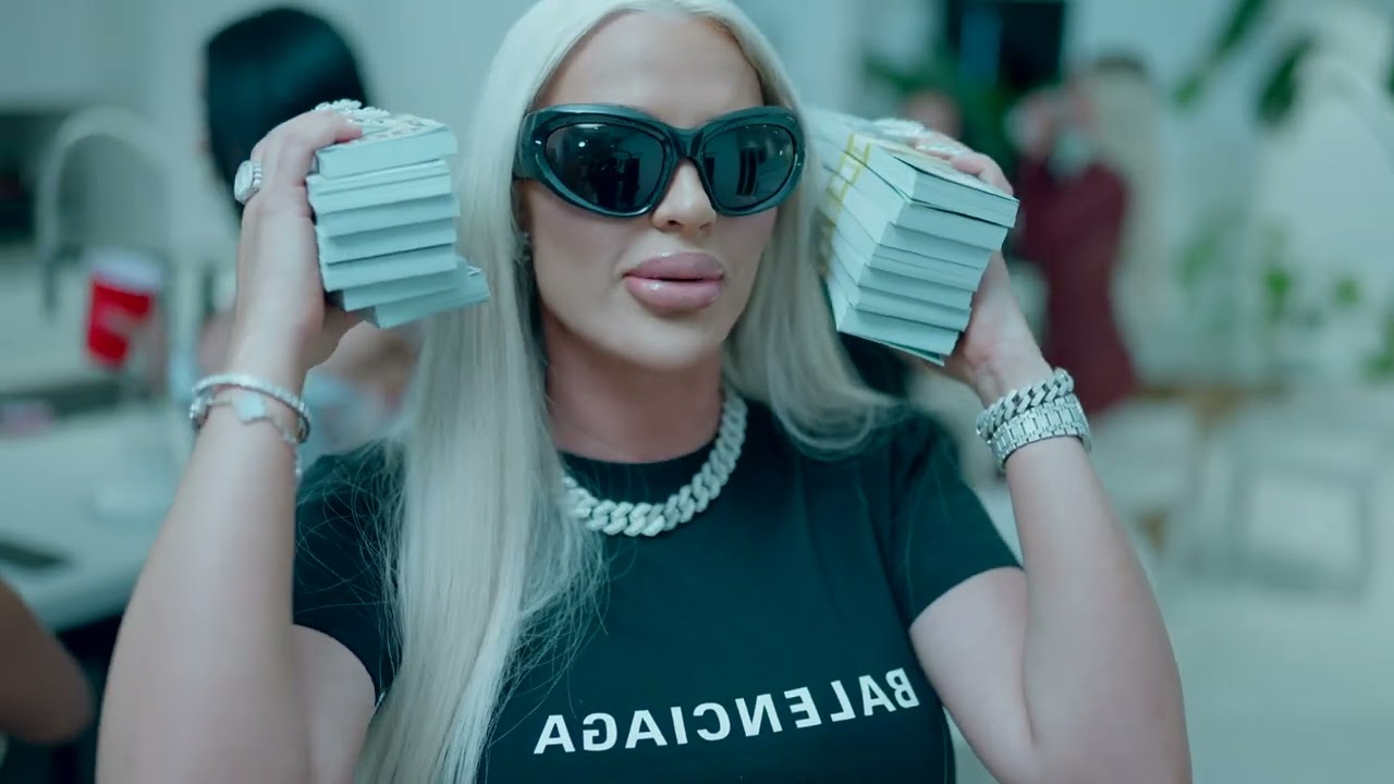 Mercii Xo - Go Dumb (Official Music Video)