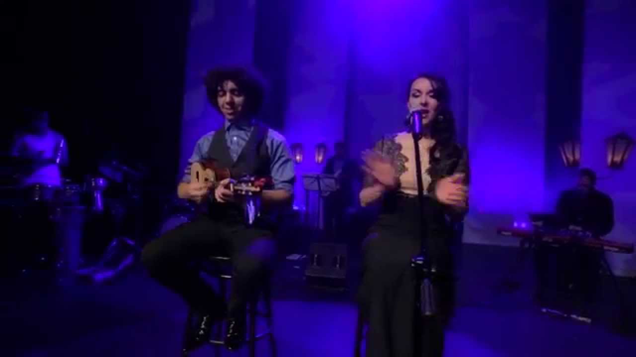 Vanessa Da Mata's Cover -  Magda Navarrete & Leo Vilhena