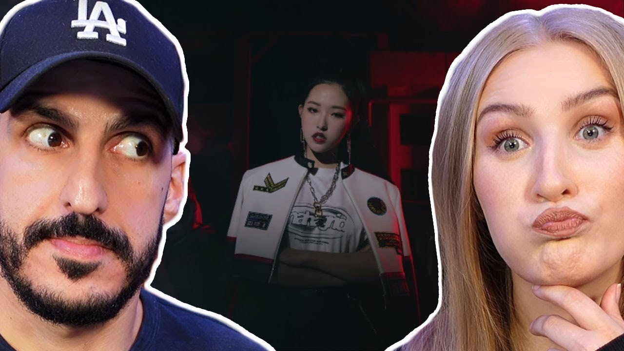 Producer REACTS to LOONA (이달의 소녀) 