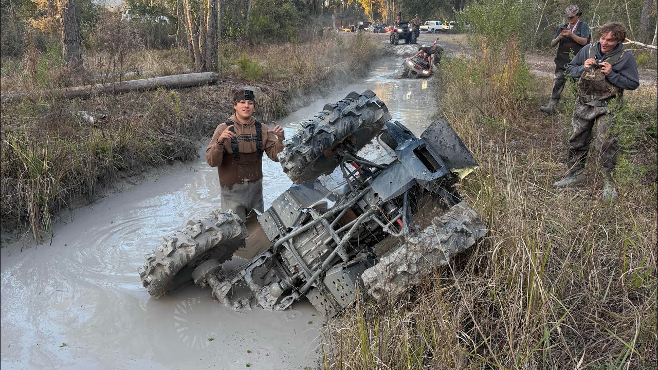 Honda Kids Call me Out at The GraveYard Mud Bog!! (Everything Went Wrong!!) 