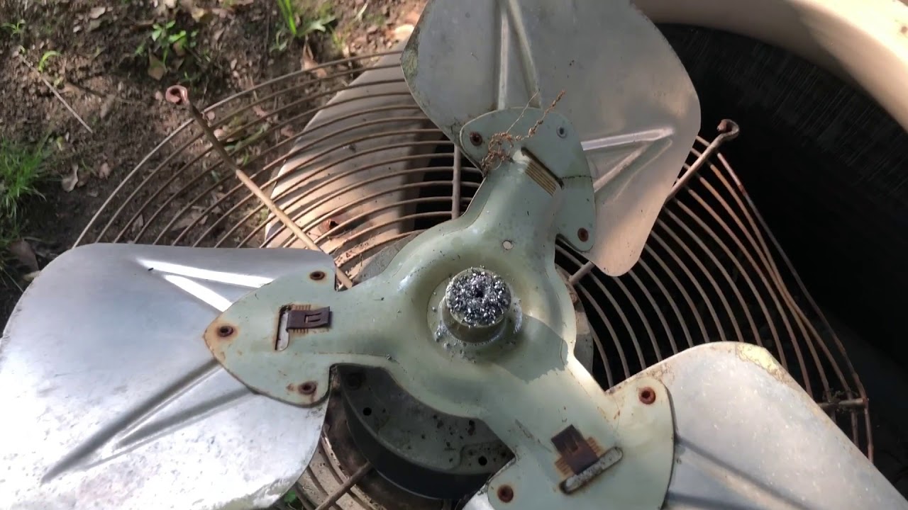 How to remove a seized fan blade from outdoor AC motor 1