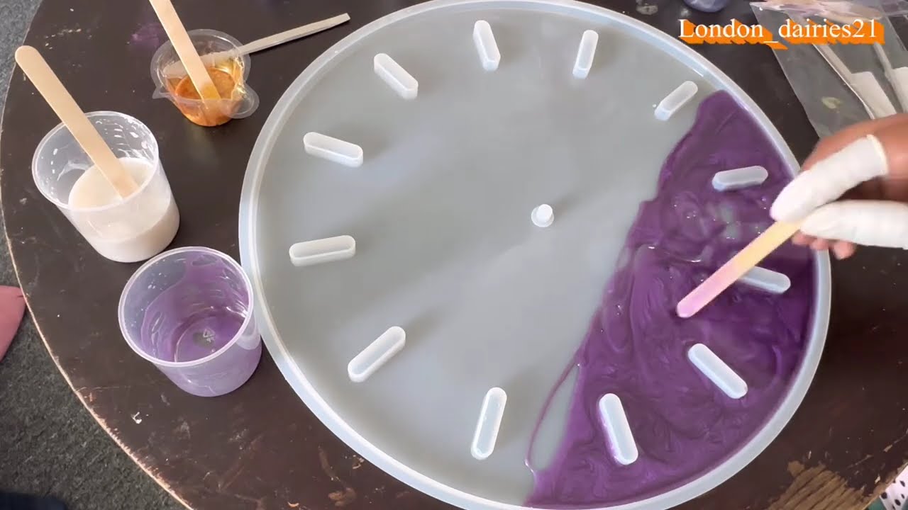 Exposy Resin Art wall clock #trending #ytviral #resin #diy #tutorial #london #ytvideos #resincrafts