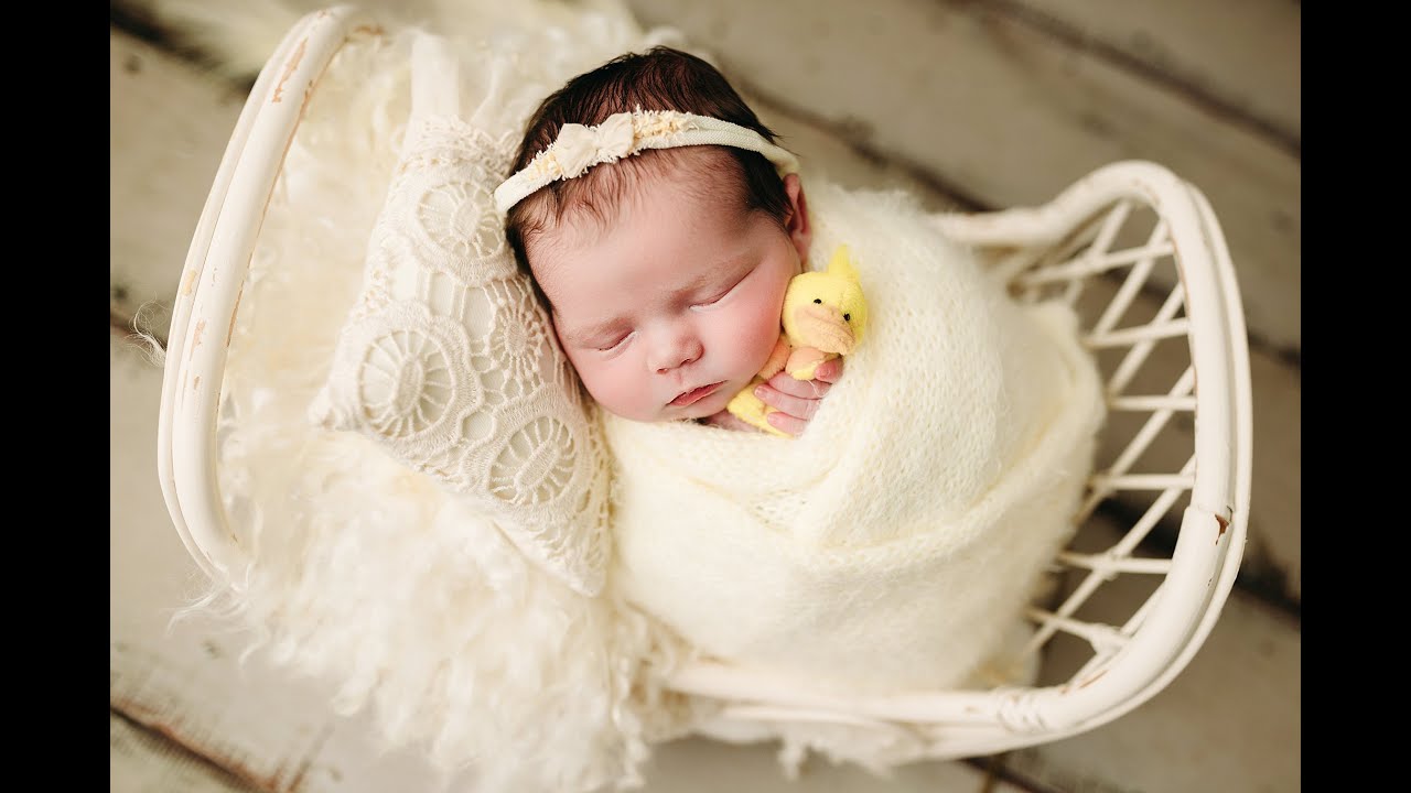 DIY Newborn Photography Machine Knit Wrap