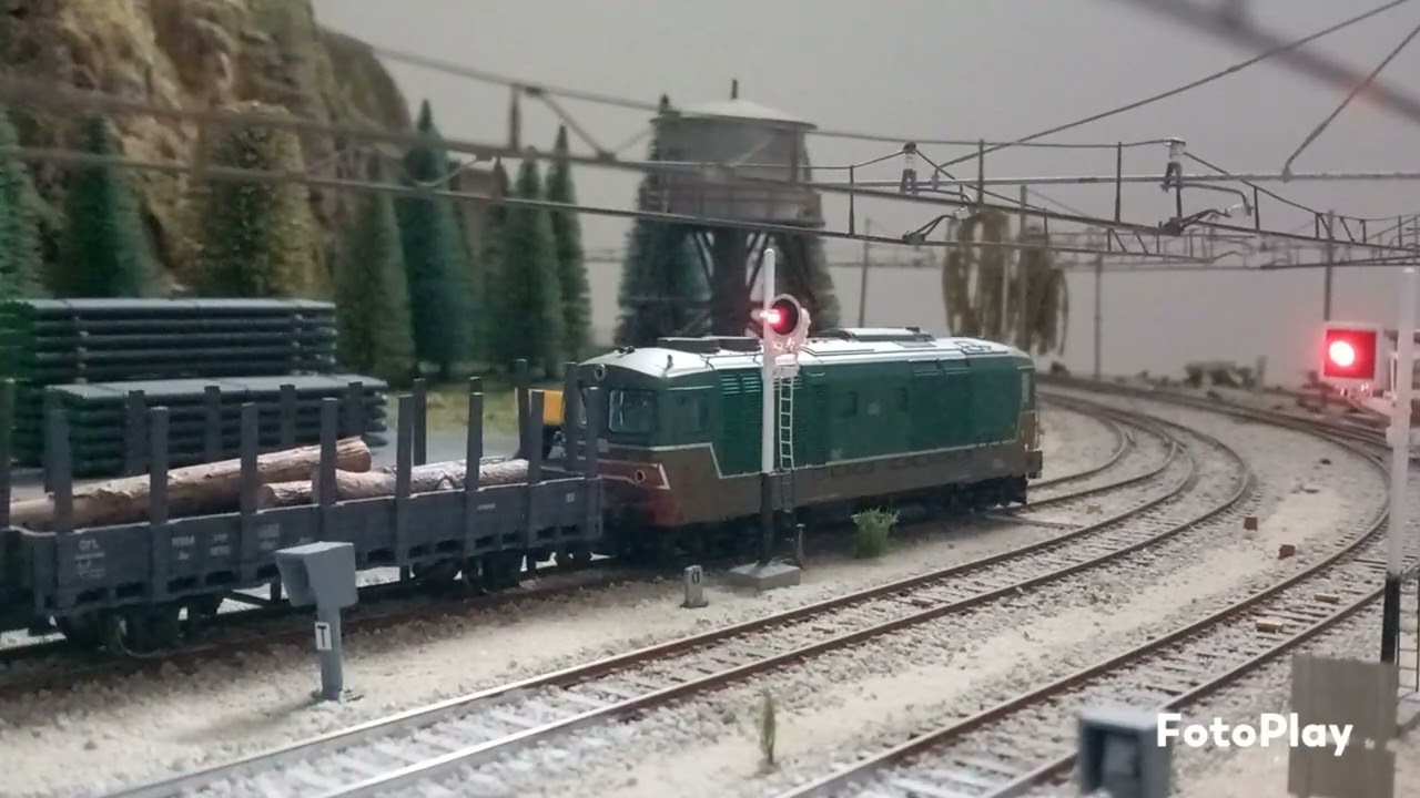 D445 1025 RR  (1/87) sound 
