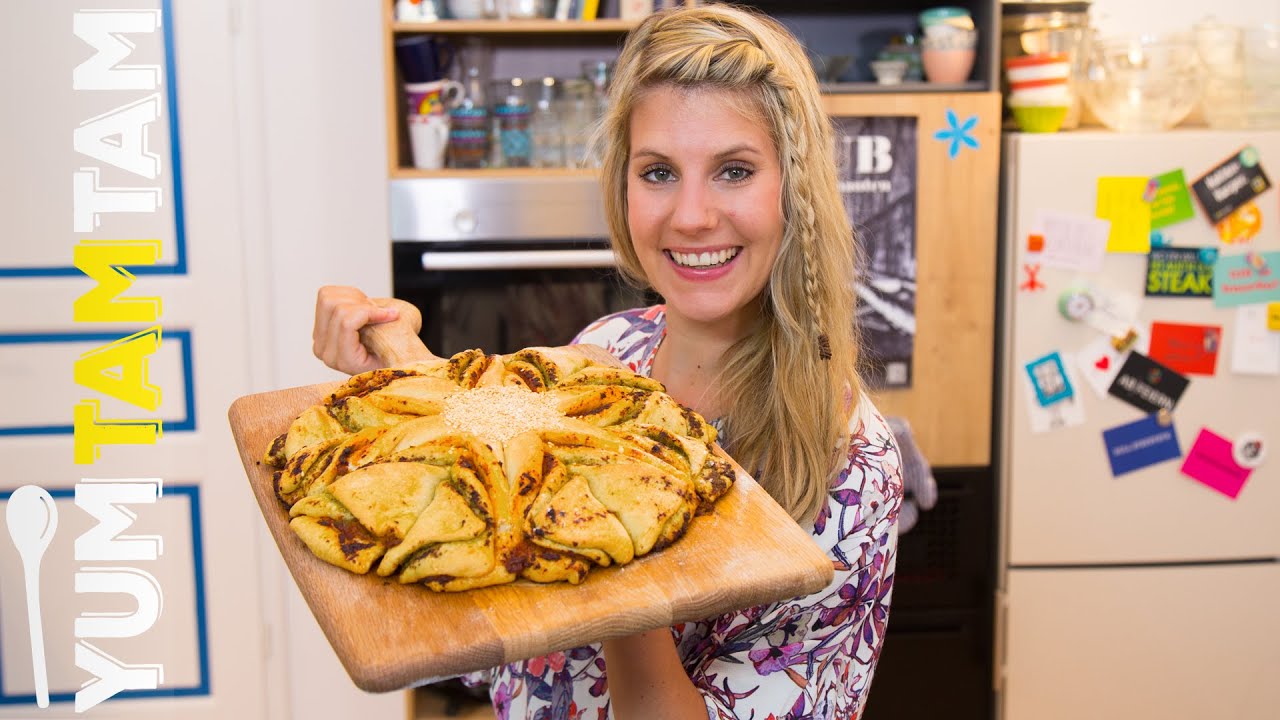 Pestoblume // Hefebrot mit zweierlei Pesto // 