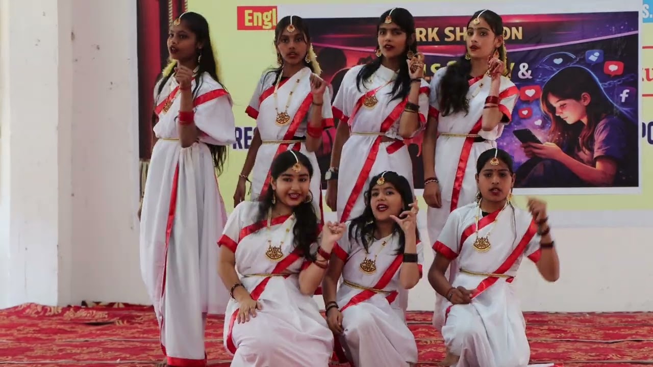 South Indian Dance performed by Gurukul Girls 