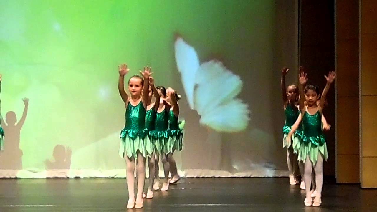 Chloe's Red Shoe Dance performance 2015 - Tinkerbell