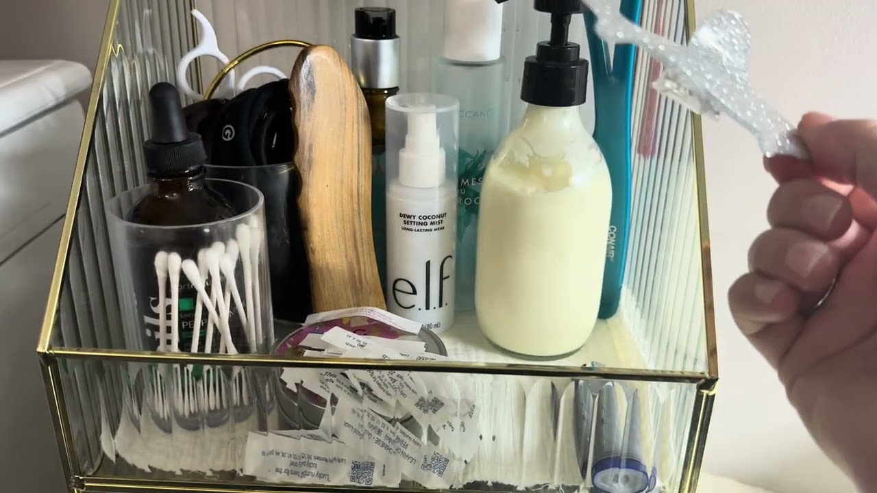 Relaxing Tapping & Going Through My Vanity Box💄✨ | Vanity ASMR