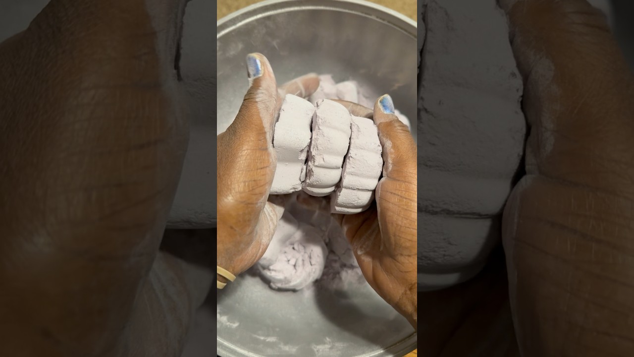 Soft baking soda #asmr #crunchycrumbles #bakingsodaasmr