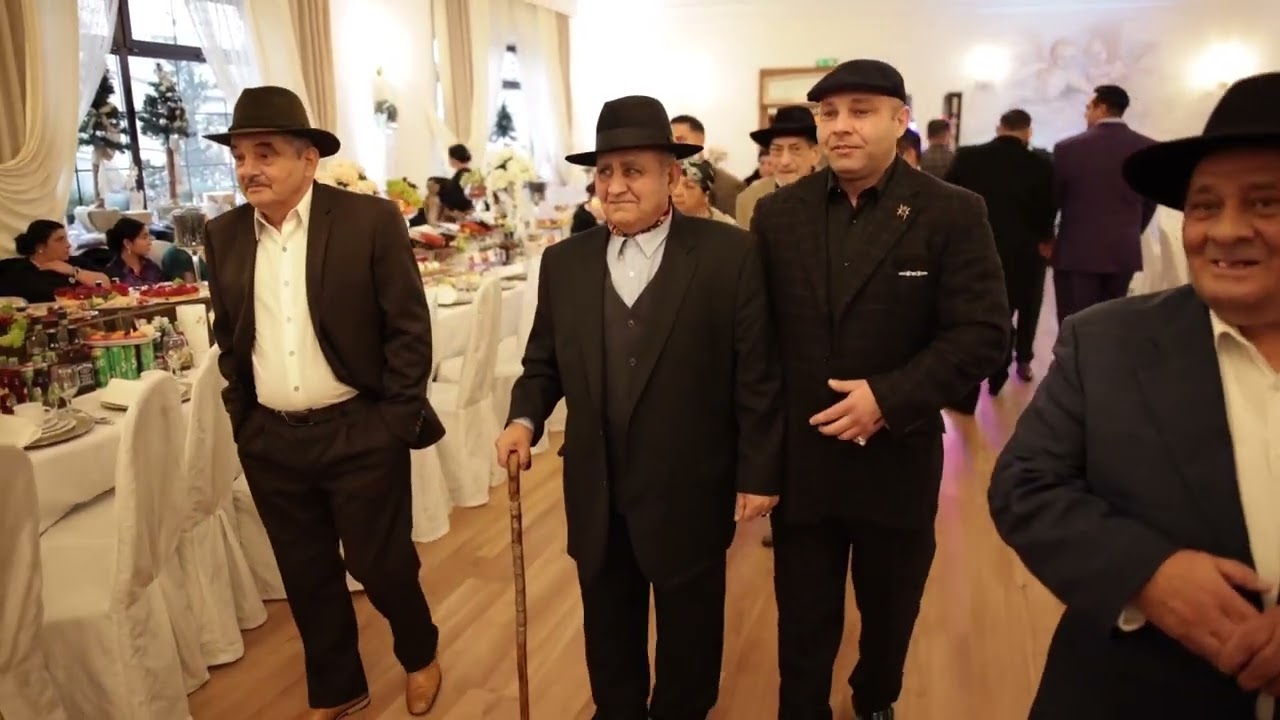 Chrzciny Satiwy i Urodziny Majamiego - Fotel.TV