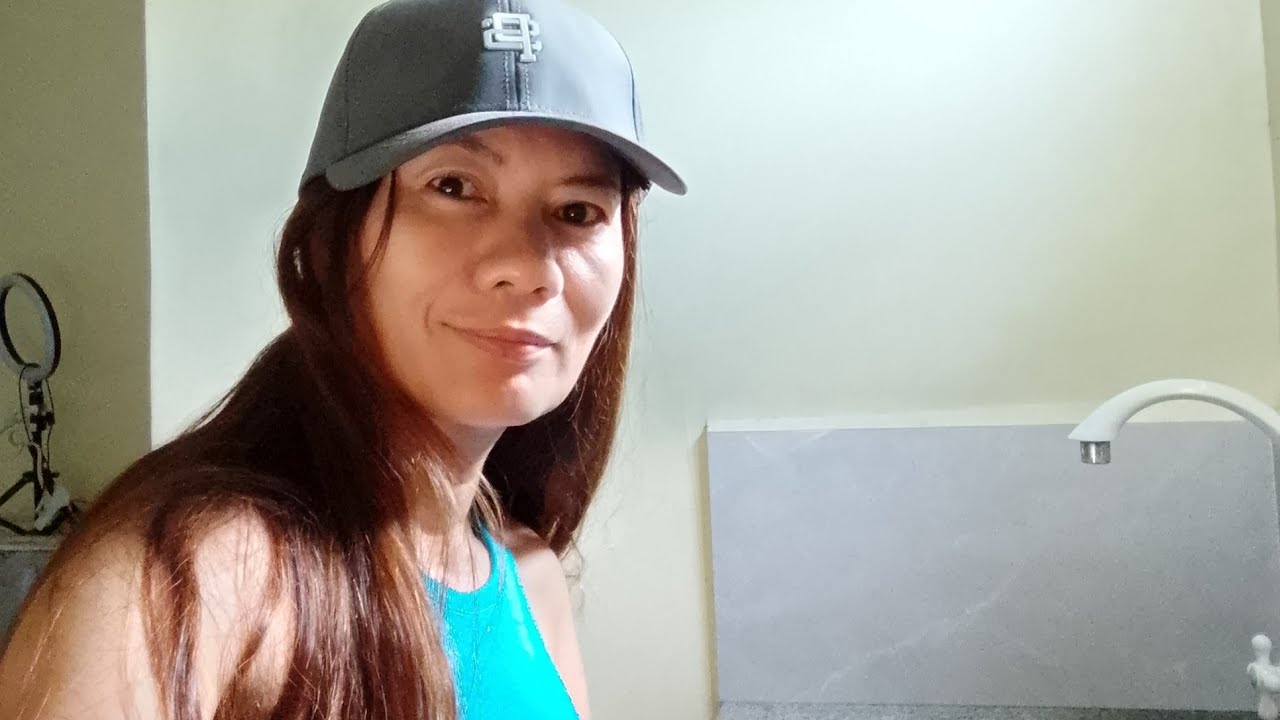 Filipina Who Is Very Busy Everytime Neldz SOLO Parent  is live!