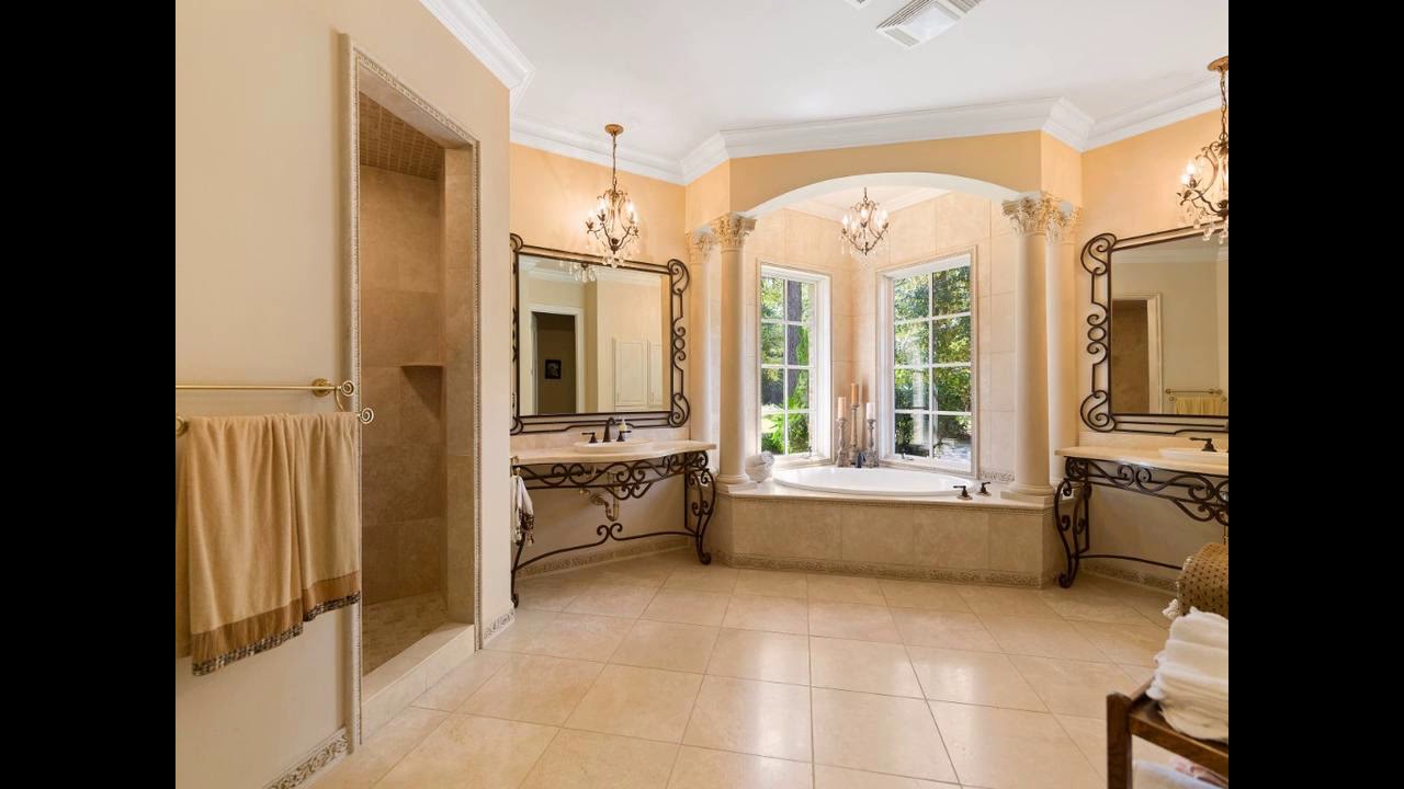 Tour 75206 RIVER ROAD, COVINGTON, LA 70435 IN 3D!