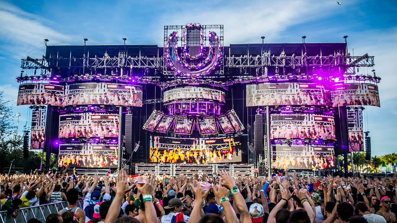 SNEAK INTO ULTRA MUSIC FESTIVAL (UMF)