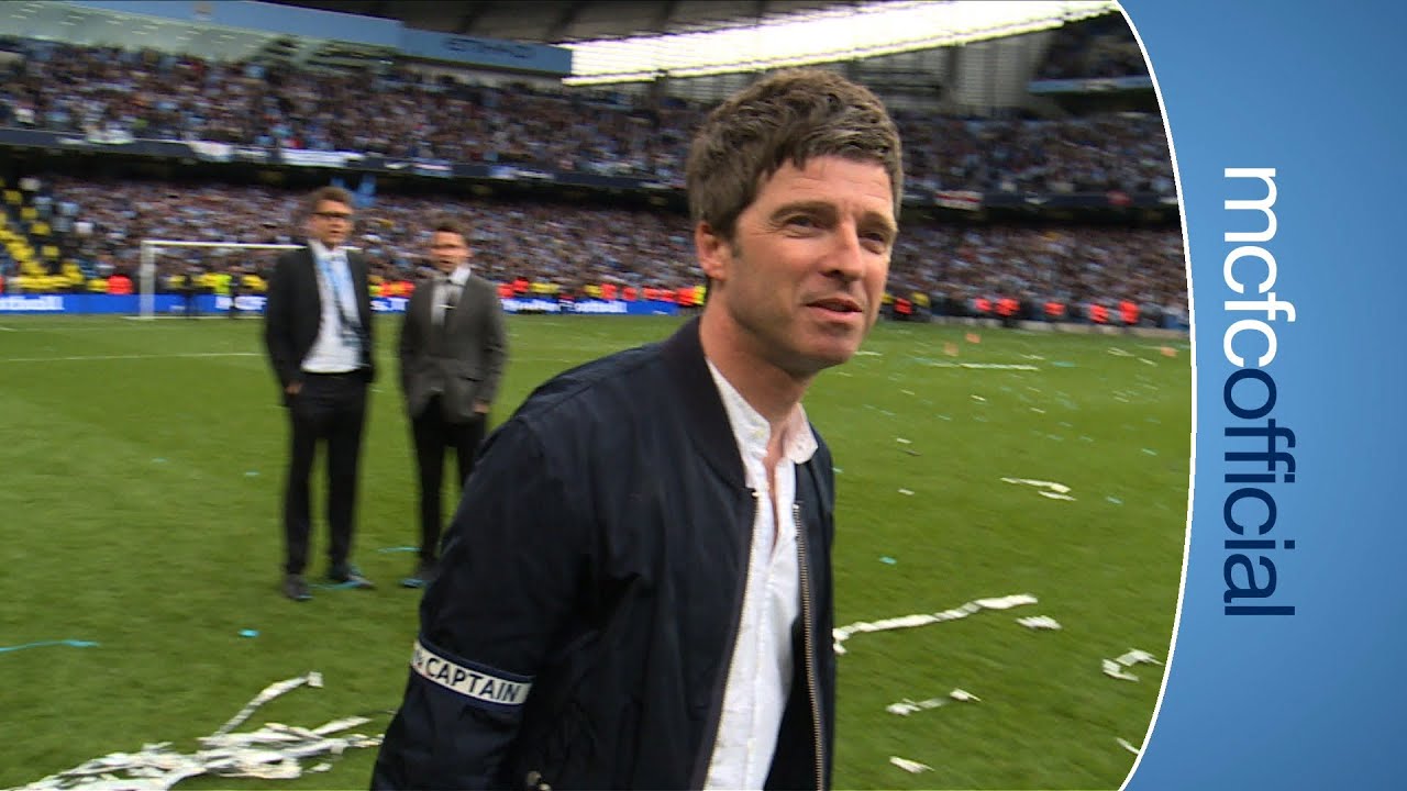 NOEL GALLAGHER GETS ARMBAND | City v West Ham Chapions 2014