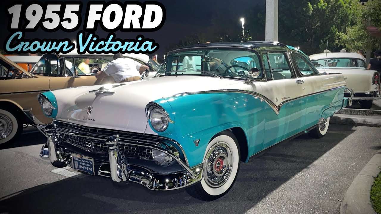 1955 Ford Grown Victoria con techo transparente. Los mejores autos clásicos de la marca Ford