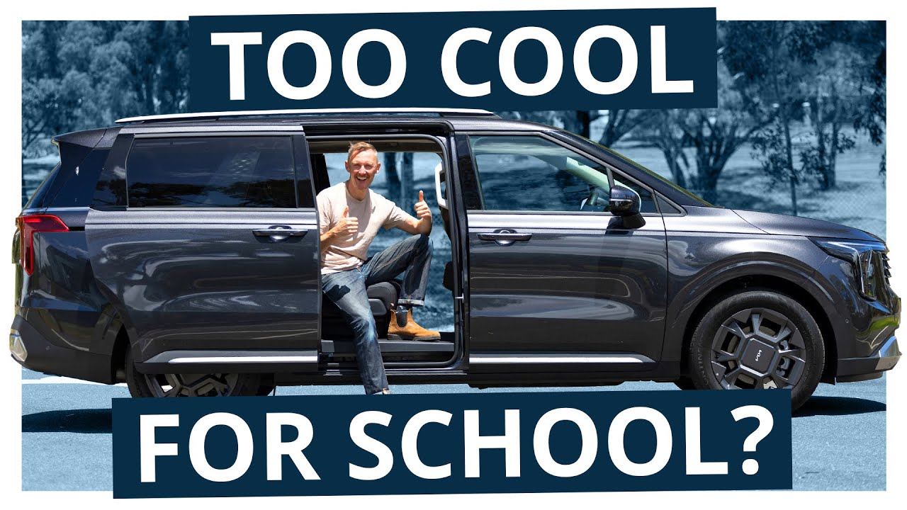 2025 Kia Carnival Hybrid Review | Is your life over?! Not at all! This is a good people mover