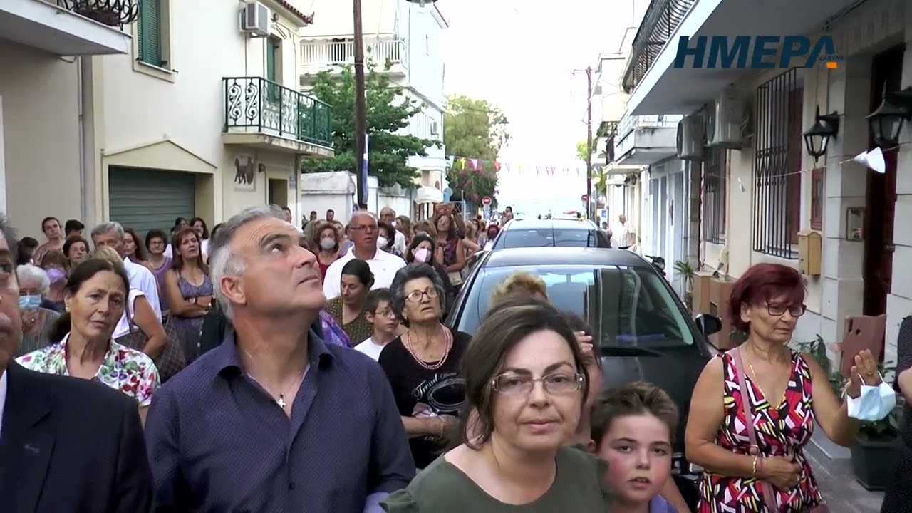 Η λιτάνευση της Ιεράς Εικόνας του Αγίου Θεοφίλου