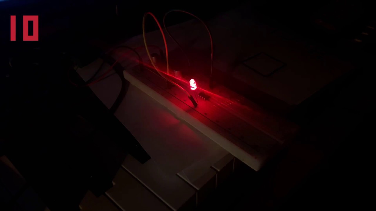 Electronics: Programming an ATTiny85 in Atmel Studio