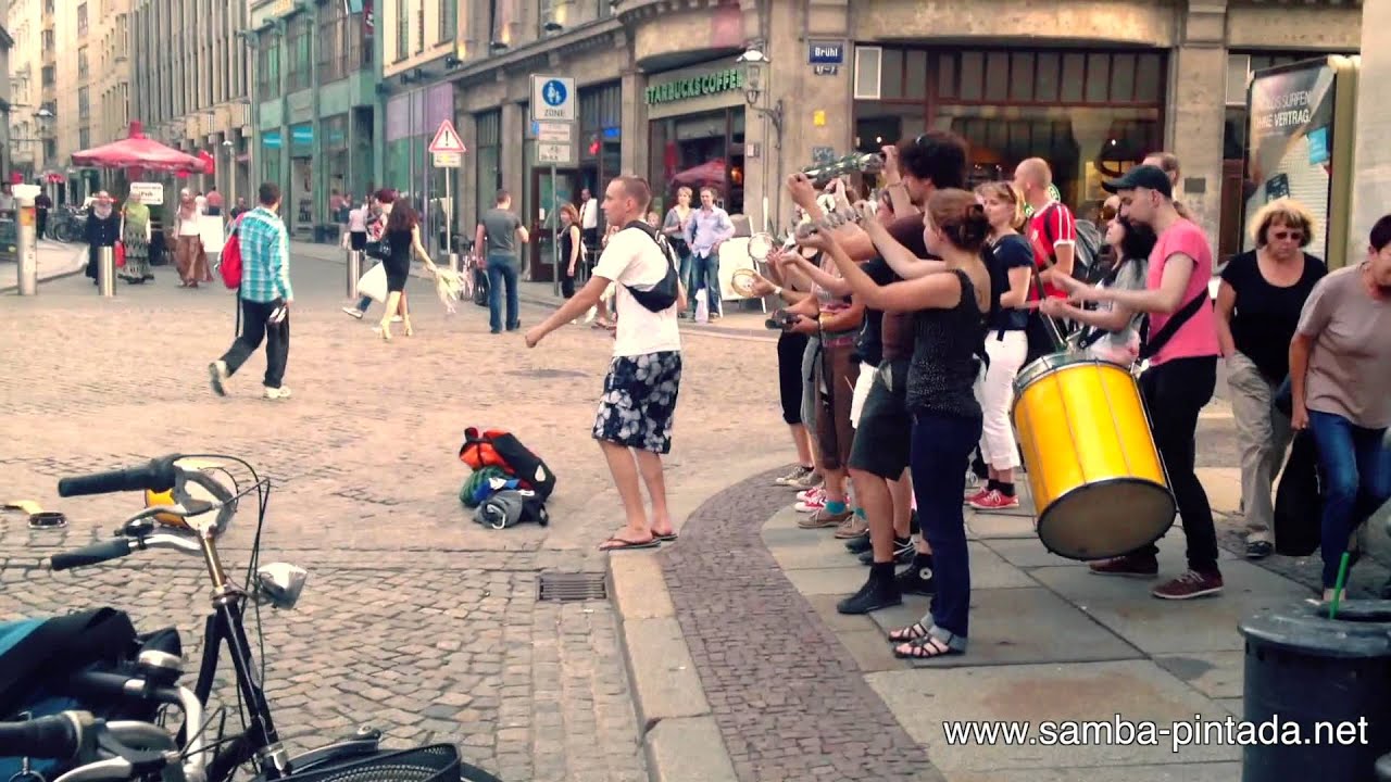 Samba Pintada rockt die Leipziger Innenstadt