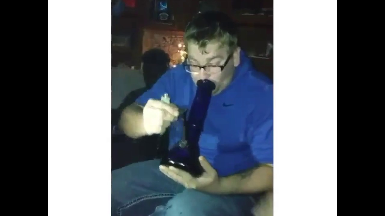 Bong Hit Fail Funny A Hell.