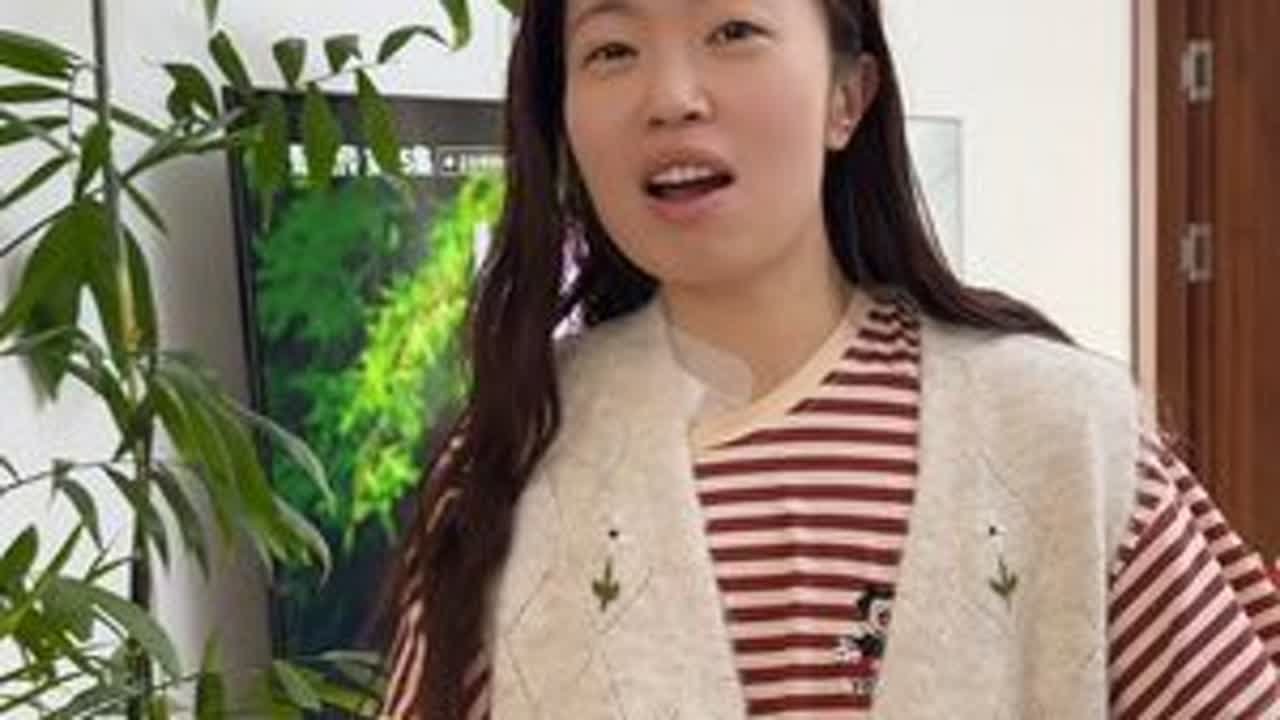 这款钙发三瓶一瓶100粒，一共300粒#美食 #家有女孩