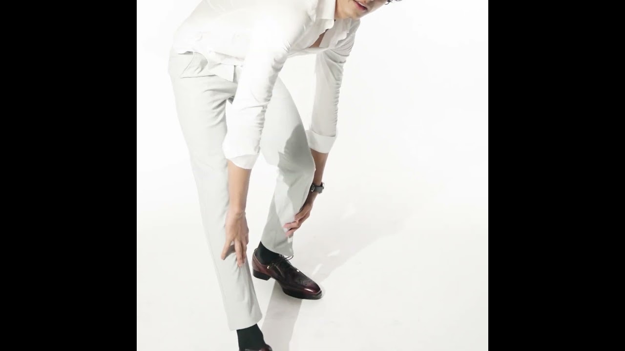 Meet OLIVER, our Iconic Handcrafted Derby! 