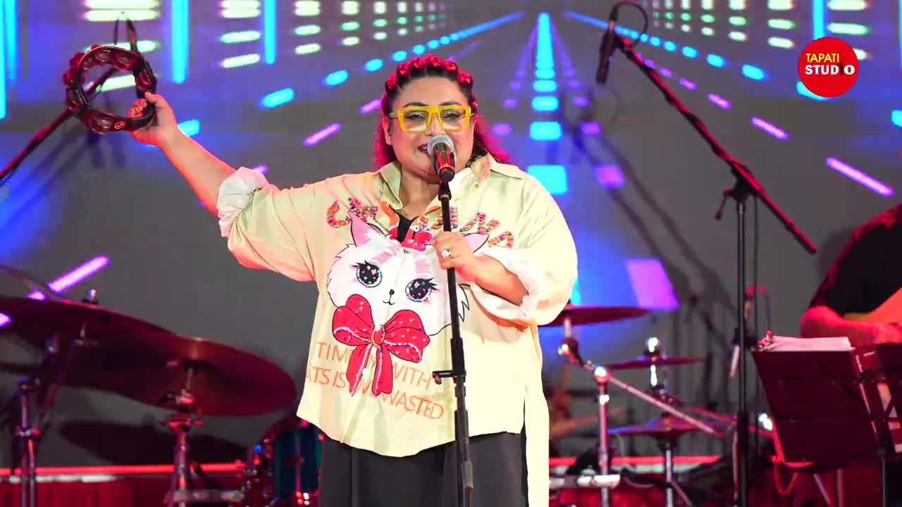 Koi Yahan Aha Nache Nache - Miss Jojo | Disco Dancer | Bappi Lahiri, Usha Utthup