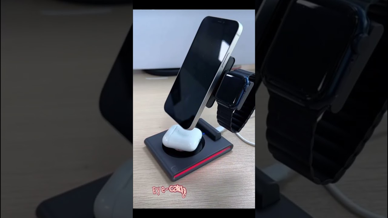 Foldable 3-in-1 Wireless Charger #wirelesscharger #magneticcharger #magsafecharger #3in1charger