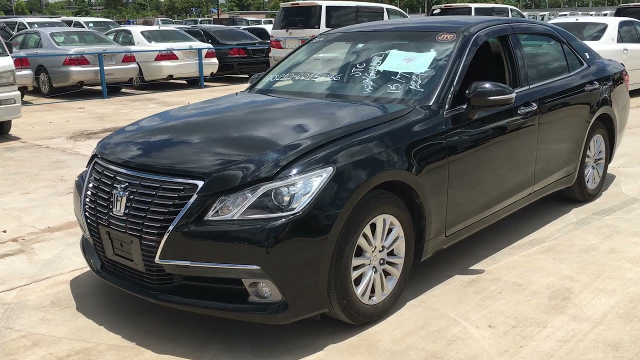 Toyota Crown Royal Saloon GRS210 2014
