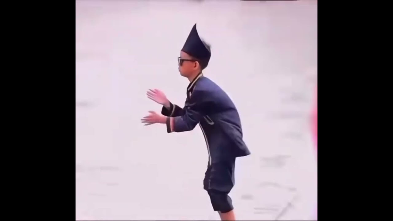 Indonesian Boat Racing Kid - Tiktok Meme - I&rsquo;m young black and rich