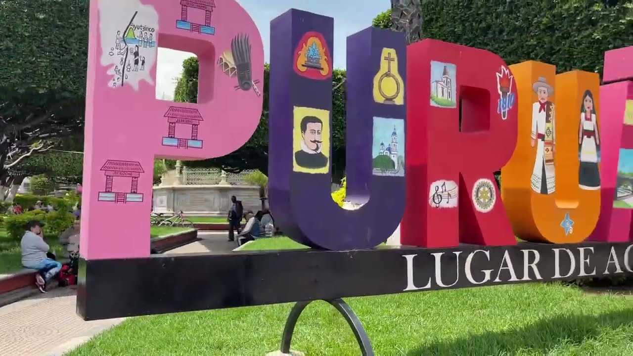 🌞 Paseando por el centro de Puruándiro, Michoacán Acompáñame a recorrer su hermosa plaza