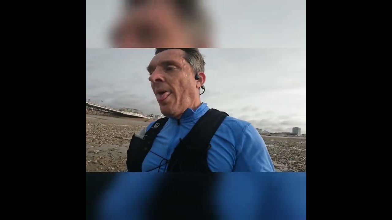 Soft Sand Morning Run #worthing #10krun #beachrun #runningmotivation  #running