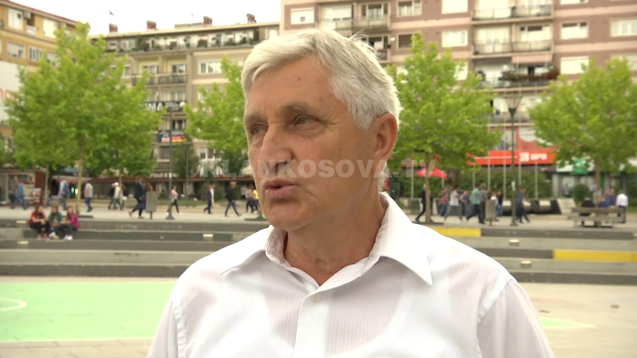 Stafi i gjykatave e prokuroris&euml; paralajm&euml;ron grev&euml; - 25.06.2018 - Klan Kosova