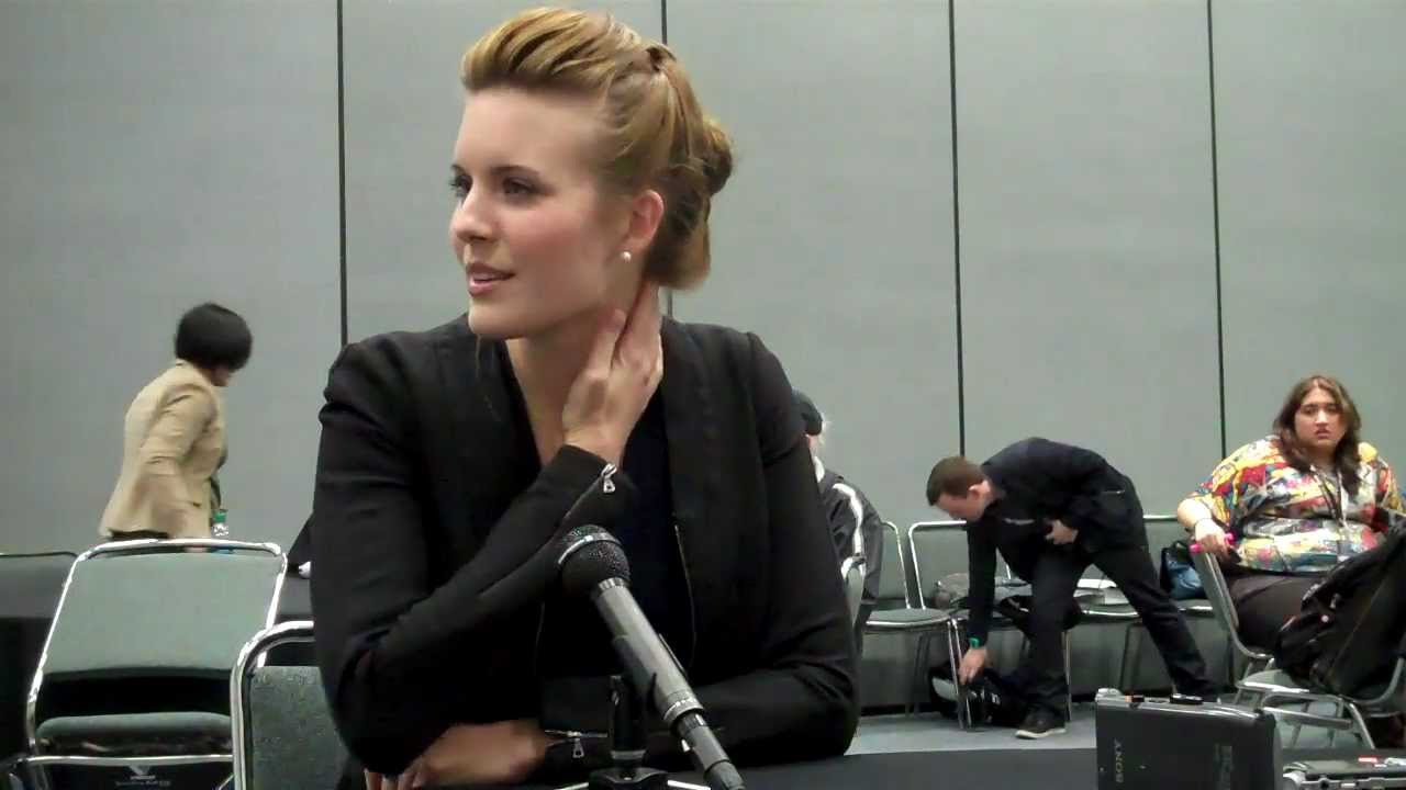 Maggie Grace Interview For LOCKOUT at WonderCon Part One