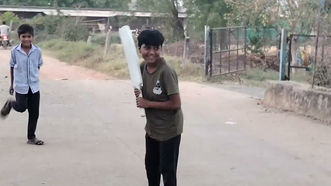 Aaj humne khela cricket 🏏