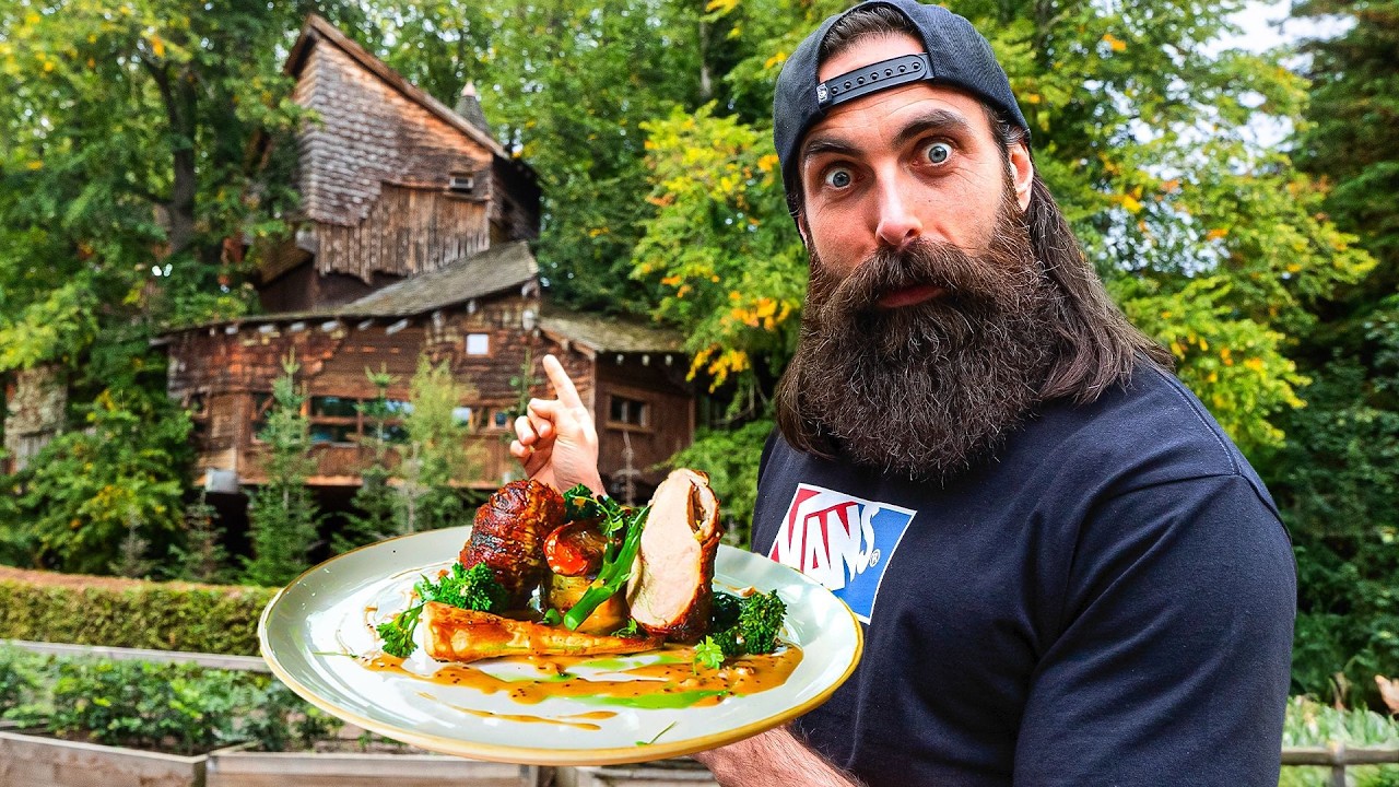 I ATE AT THE WORLD&rsquo;S BIGGEST TREEHOUSE