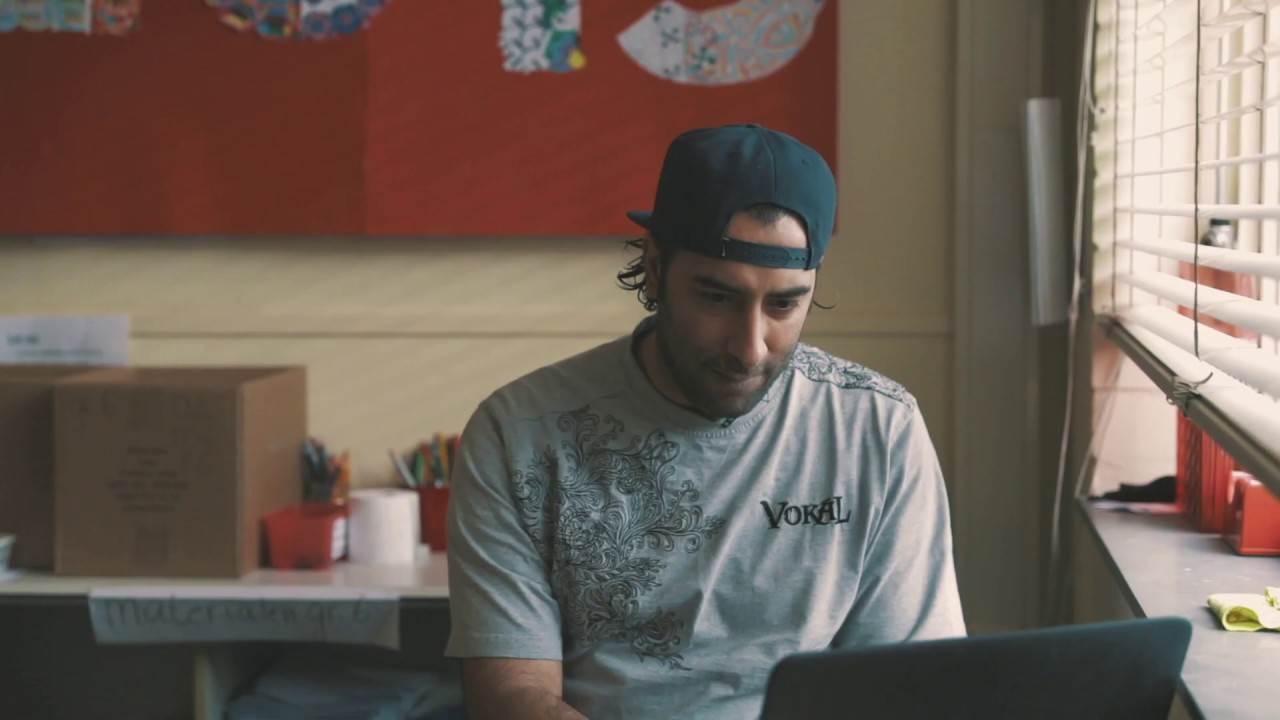 COH Videoportret - Umit C (kunstenaar in de klas)