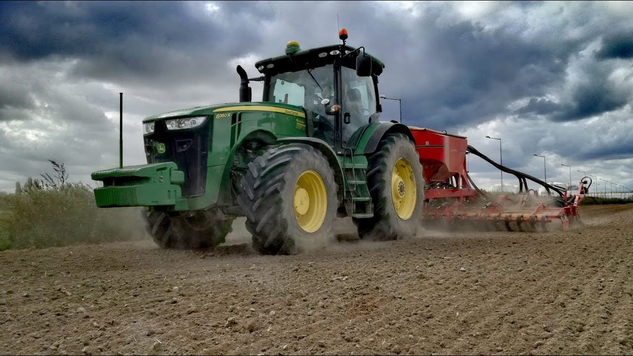 Siew rzepaku na wielka skale w firme Agrito (GR Świtała) John deere 8360R Väderstad spirit 600s