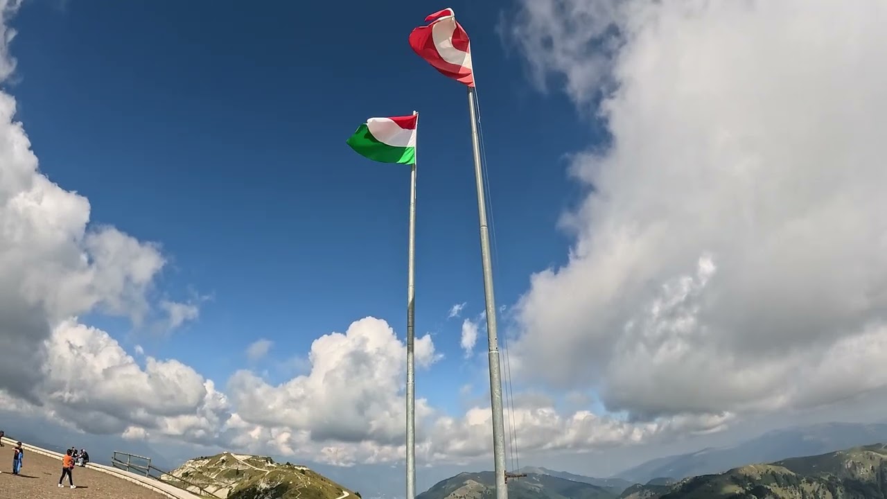Monte Grappa in moto: ascesa verso la Memoria.