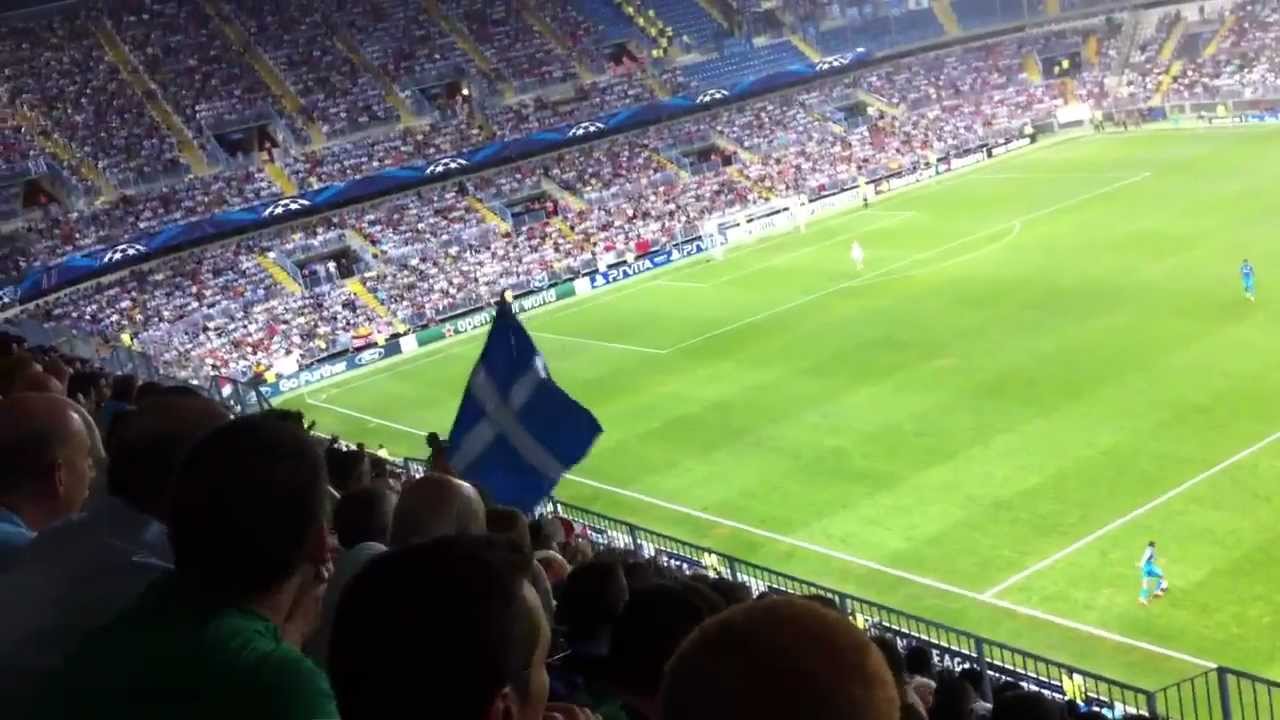 El guiri corriendo por preferencia en la Rosaleda