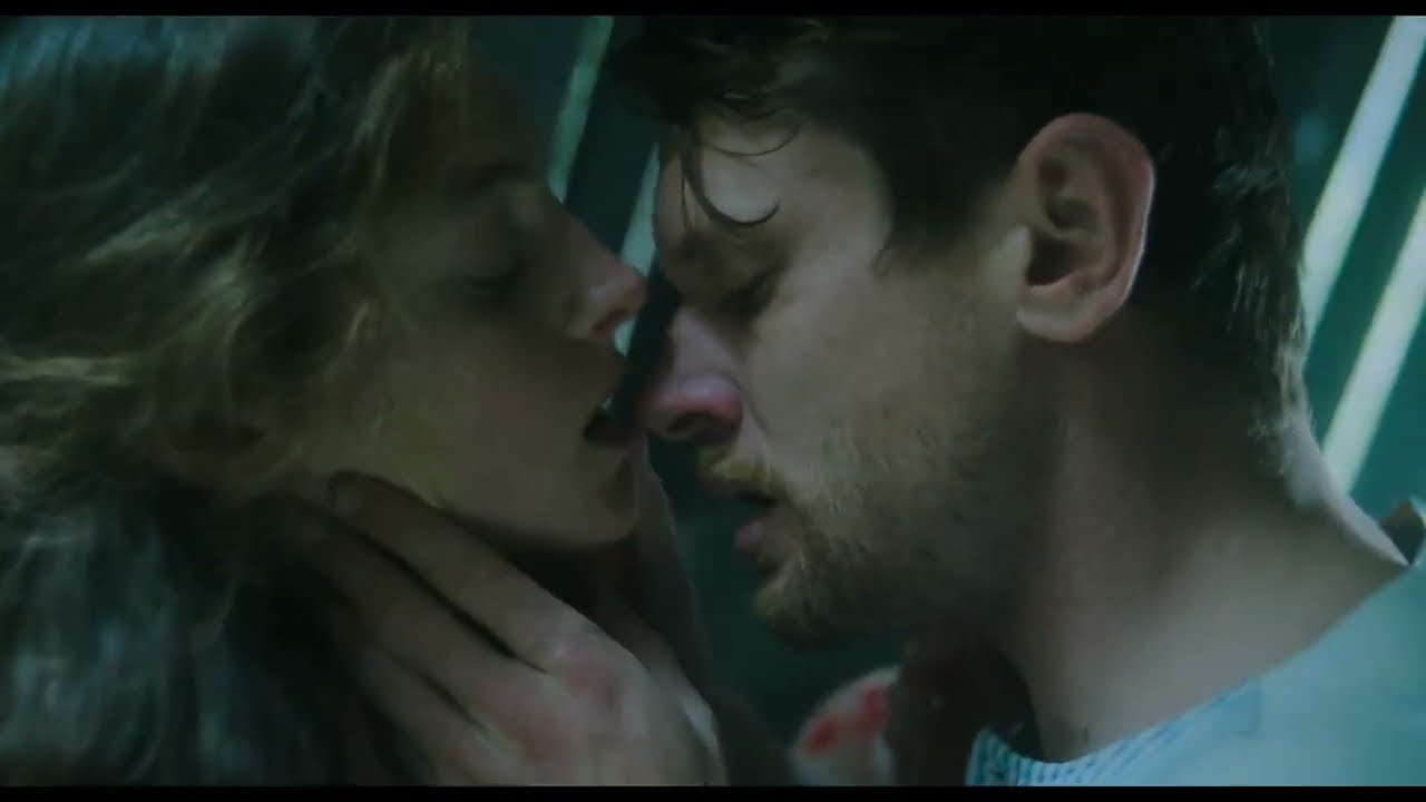 Lady Chatterley's Lover | Kissing Scene &mdash; Connie and Oliver (Emma Corrin and Jack O'Connell)