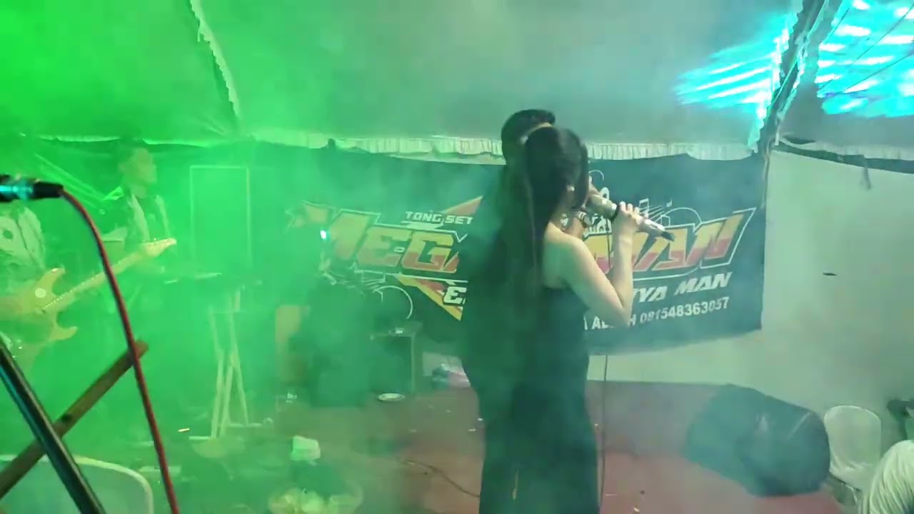 Gala-Gala-Megaloman-Voc Fery feat Lina Hafizah-Live di Desa Berugenjang Undaan Kudus