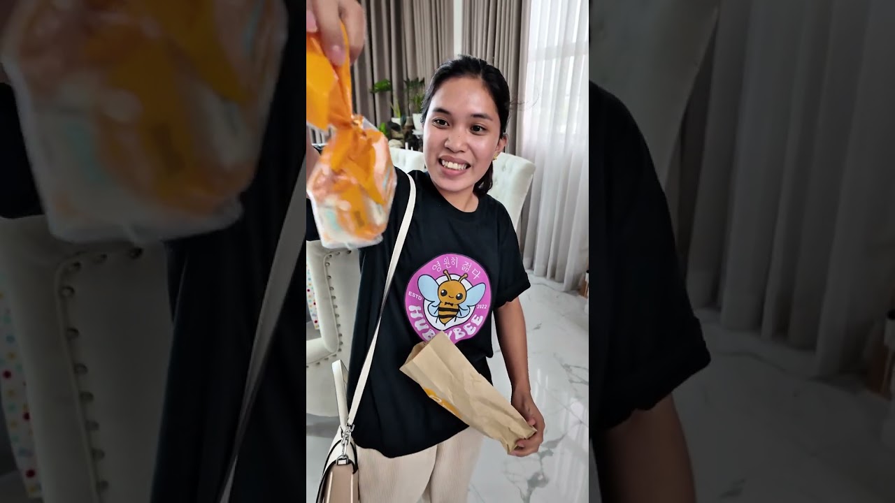 Ganda ng mga bagong bag nila, Ate Rose mabubuksan mo yun regalo sa u pag balik mo
