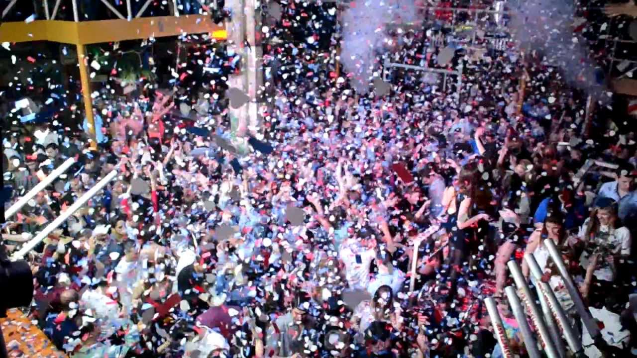 AIX&Ograve; ES MALALTS DE FESTA