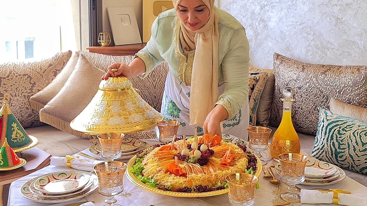 هذا هو سر بسطيلة الدجاج مالحة للخطوبة الأعراس العراضة والمناسبات معلكة وبنينة خطيرة مع مائدة تريتور