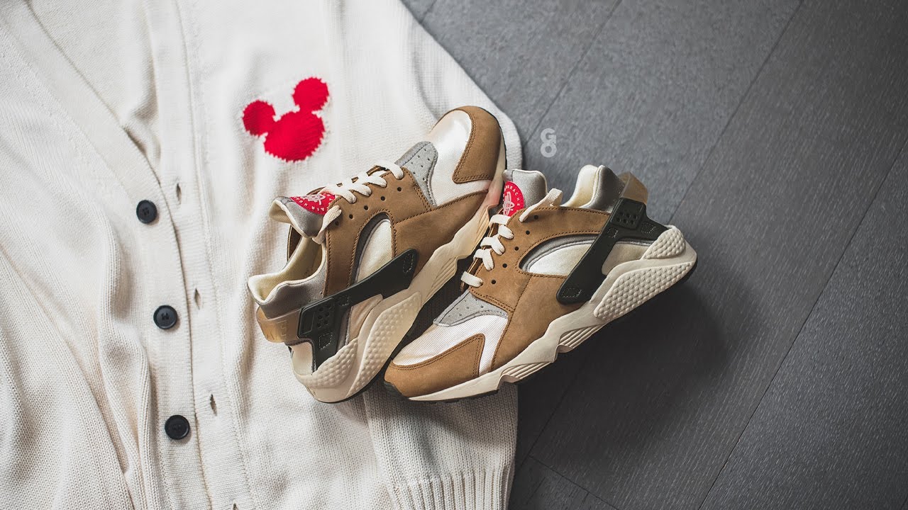 Stussy x Nike Air Huarache LE 
