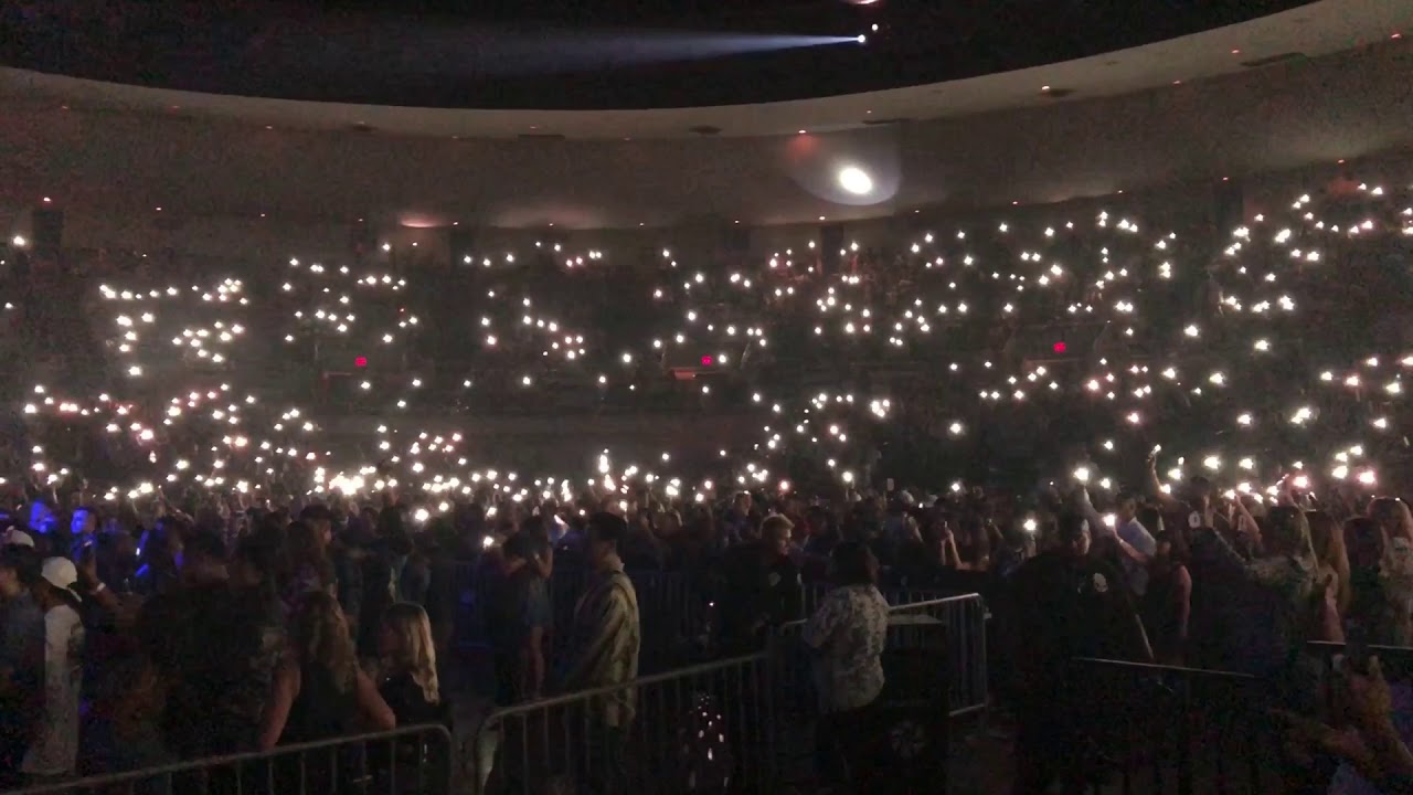 HALSEY - CLOSER 2018 HAWAII