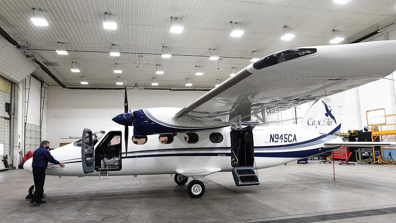 Cape Air shows off new Tecnam P2012 aircraft