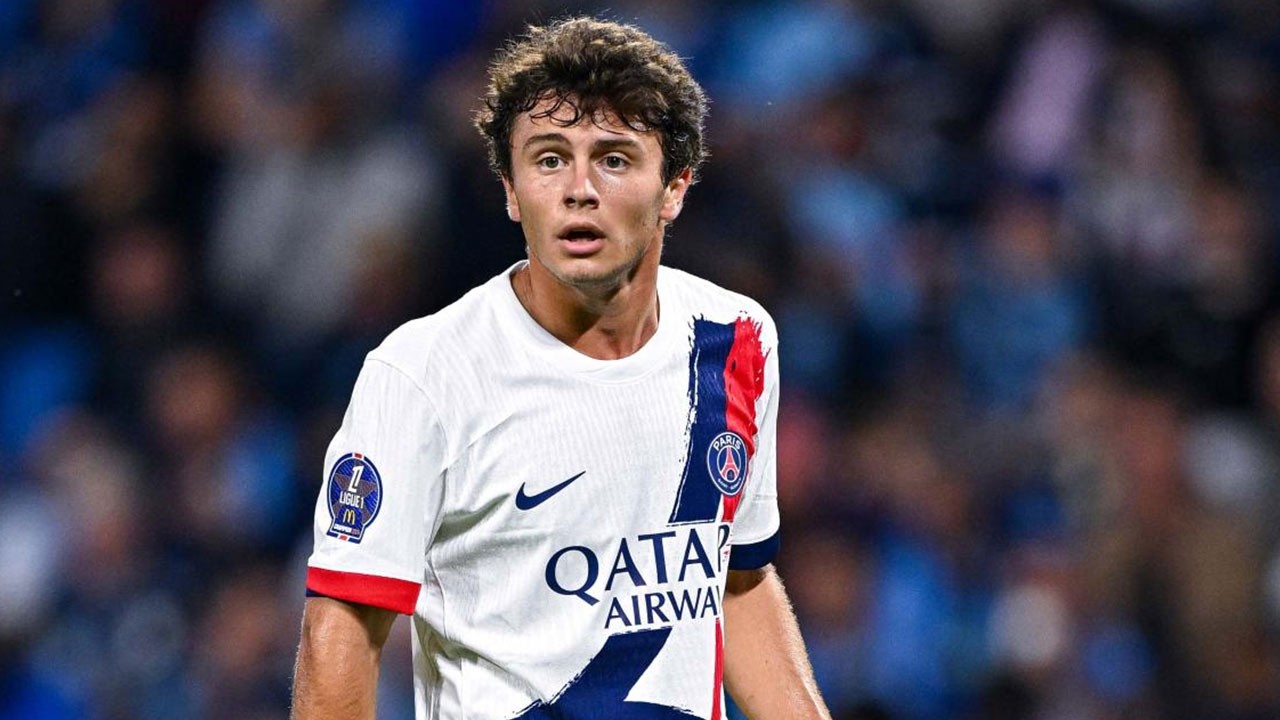 Jo&atilde;o Neves &bull; Midfield Maestro &bull; Fantastic Tackles & Skills | PSG